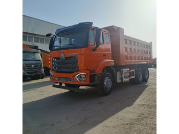 Truk jungkit SINOTRUK