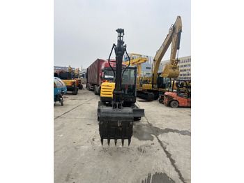 Ekskavator mini VOLVO EC60C: gambar 4 Ekskavator mini VOLVO EC60C: gambar 4