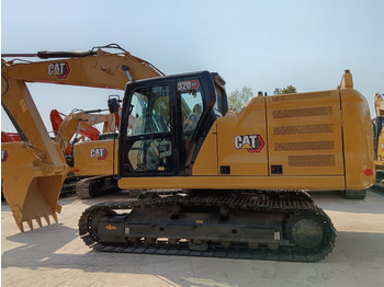 Ekskavator perayap CATERPILLAR 320GC