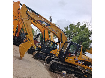 Ekskavator perayap CATERPILLAR 320CL
