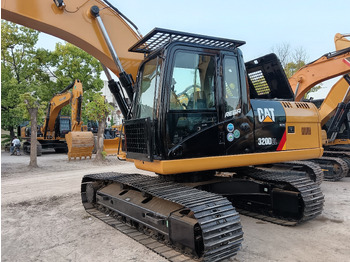 Ekskavator perayap CATERPILLAR 320D2
