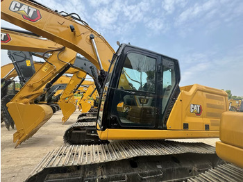 Ekskavator perayap CATERPILLAR 323