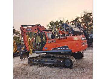 Ekskavator perayap DOOSAN DX300LC-9C