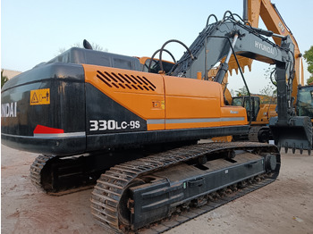 Ekskavator perayap HYUNDAI