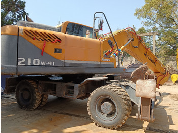 Ekskavator roda HYUNDAI R210