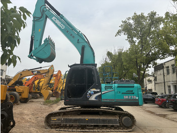 Ekskavator perayap KOBELCO