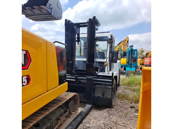 Forklift TCM FD 100: gambar 2