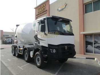 Truk pengaduk beton RENAULT