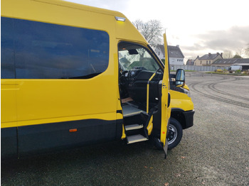 Leasing 5 MINIBUS IVECO DAILY NEUF ET NON IMMATRICULE 5 MINIBUS IVECO DAILY NEUF ET NON IMMATRICULE: gambar 4 Leasing 5 MINIBUS IVECO DAILY NEUF ET NON IMMATRICULE 5 MINIBUS IVECO DAILY NEUF ET NON IMMATRICULE: gambar 4