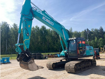 Ekskavator perayap KOBELCO