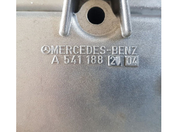 Pendingin oli MERCEDES-BENZ Actros