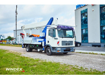 Platform udara yang dipasang di truk