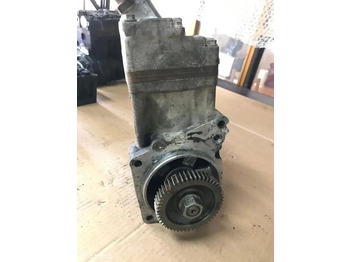 Kompresor rem udara untuk Truk Mercedes-Benz Mercedes Actros MP4 Voith A4711303215 Mercedes-Benz truck: gambar 2 Kompresor rem udara untuk Truk Mercedes-Benz Mercedes Actros MP4 Voith A4711303215 Mercedes-Benz truck: gambar 2