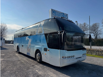 Bus pariwisata NEOPLAN