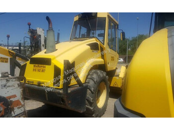 Pemadat Bomag BW177 D-4: gambar 2