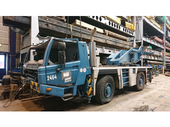 Derek bergerak TADANO ATF 40G-2