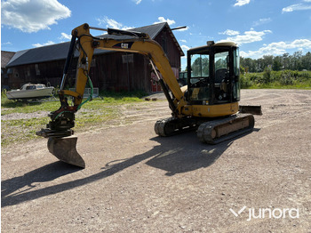 Ekskavator mini CATERPILLAR