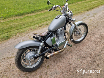 Sepeda motor SUZUKI