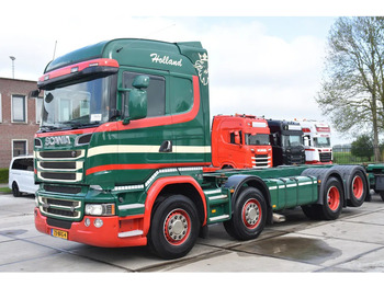 Pengangkut kontainer/ Container truck SCANIA R 520