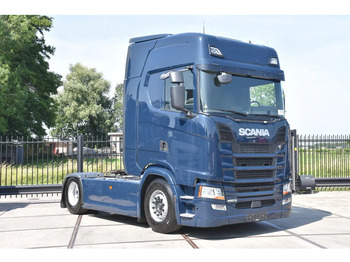 Tractor head SCANIA S 450