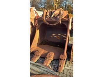 Ember ekskavator LIEBHERR