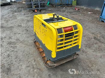 Pelat getar WACKER