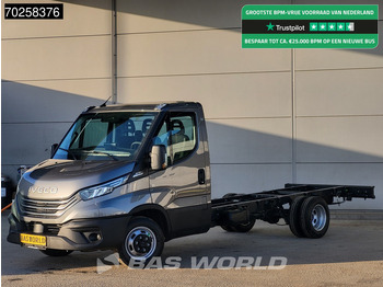 Van pengiriman IVECO Daily 35c21
