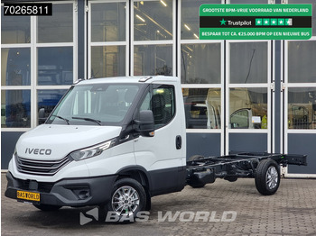 Van pengiriman IVECO Daily 35s16