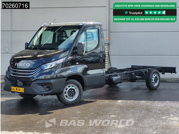 Van pengiriman IVECO Daily 35s21