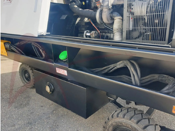 Ground power unit HOUCHIN C690-100DV: gambar 4 Ground power unit HOUCHIN C690-100DV: gambar 4