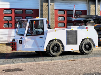 Traktor mundur TLD