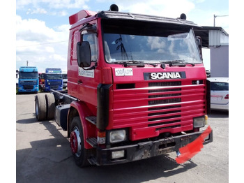 Truk sasis SCANIA 113