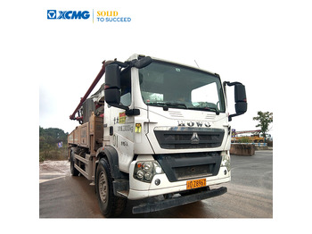 Truk pompa beton XCMG
