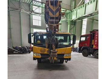 Derek bergerak XCMG QY25K5A 25 ton truck crane hydraulic for sale: gambar 5 Derek bergerak XCMG QY25K5A 25 ton truck crane hydraulic for sale: gambar 5