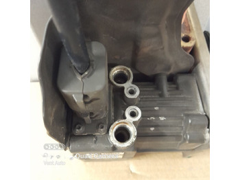 Suku Cadang Mesin untuk Truk DAF XF 106 LIFT 2162360 EGR   DAF XF 106 LIFT 2162360 truck: gambar 4