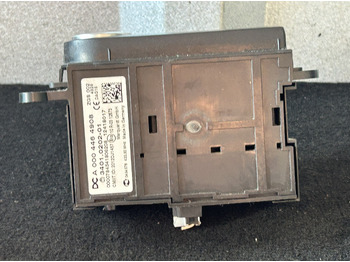 Dasbor untuk Truk MERCEDES-BENZ ACTROS MP4 START/STOP IGNITION SWITCH: gambar 3