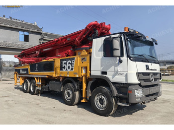 Truk pompa beton PUTZMEISTER