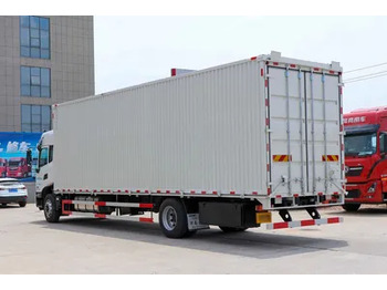Truk box DONGFENG