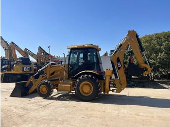 Backhoe loader CUMMINS