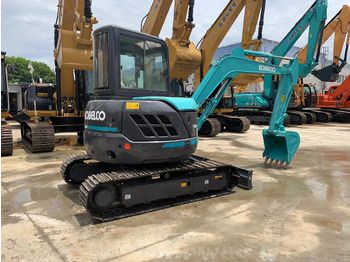 Ekskavator perayap KOBELCO