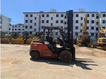 Forklift diesel Toyota FD50 Forklift Original Color Japan Forklift with High Mast: gambar 3 Forklift diesel Toyota FD50 Forklift Original Color Japan Forklift with High Mast: gambar 3