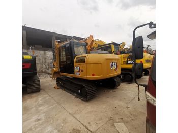 Ekskavator perayap CATERPILLAR 313D