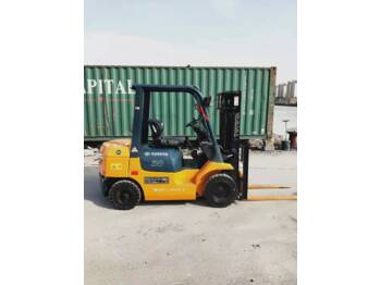 Forklift Toyota 7FD30: gambar 2