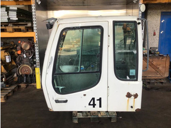 Kabin dan interior LIEBHERR