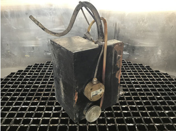 Tangki ekspansi LIEBHERR