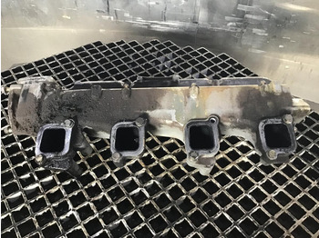 Pipa knalpot LIEBHERR