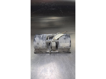 Motor peniup LIEBHERR