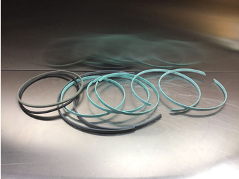 Suku cadang LIEBHERR