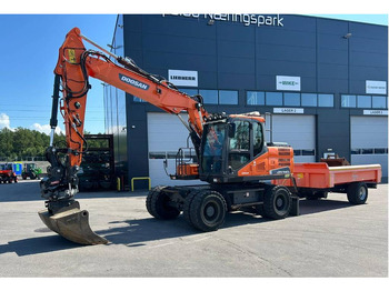 Ekskavator roda DOOSAN DX140W-5