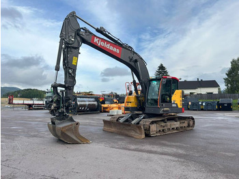Ekskavator perayap VOLVO ECR235EL